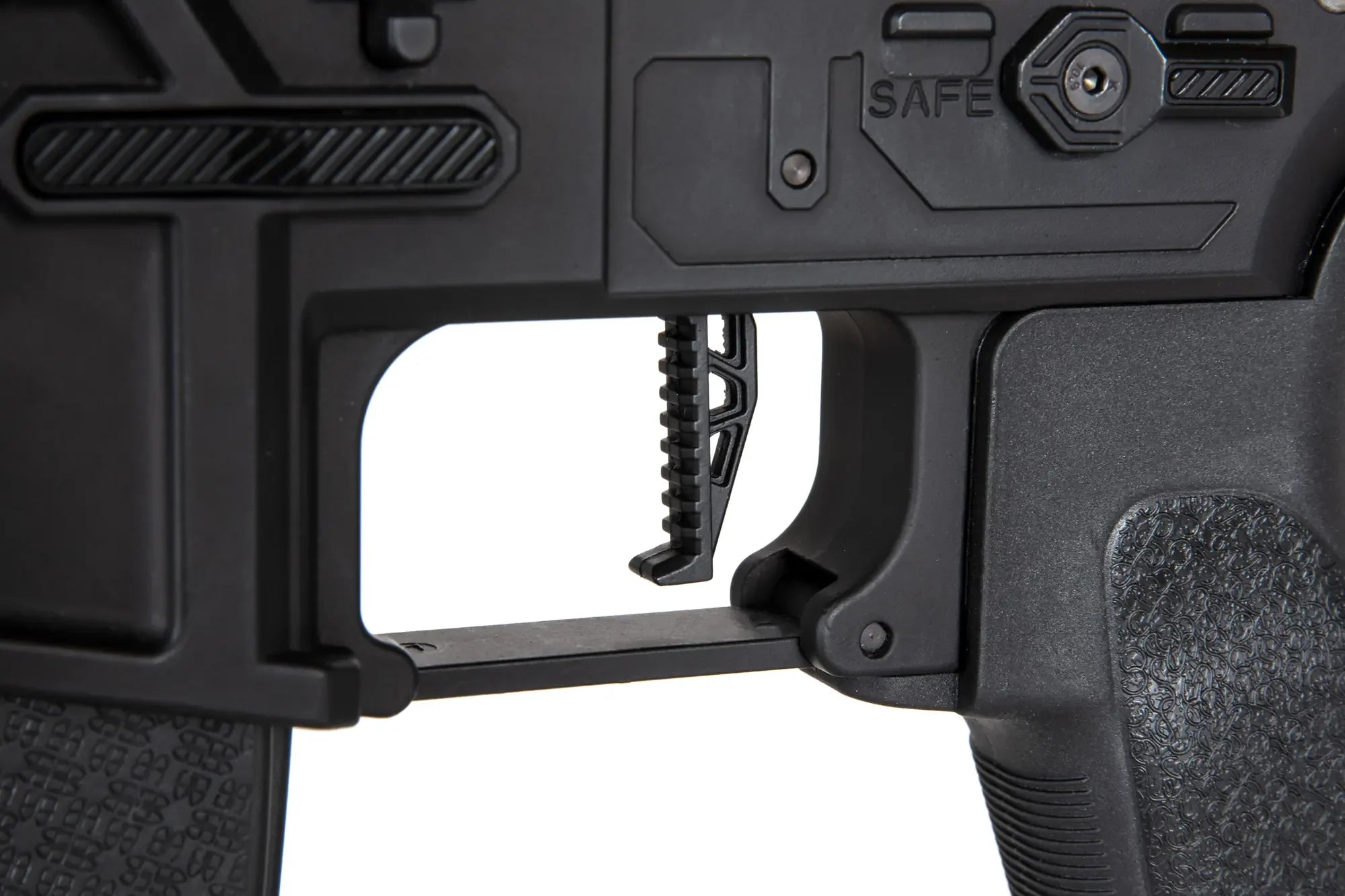 SA-E09 EDGE 2.0 Tan Bundle Airsoft rifle + Charger and Battery