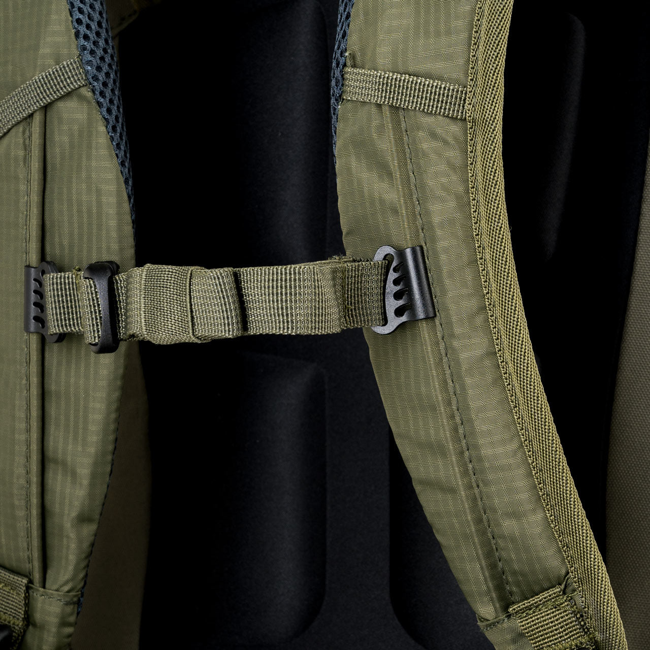 Alpinus Mallcu 28 Backpack Green-3