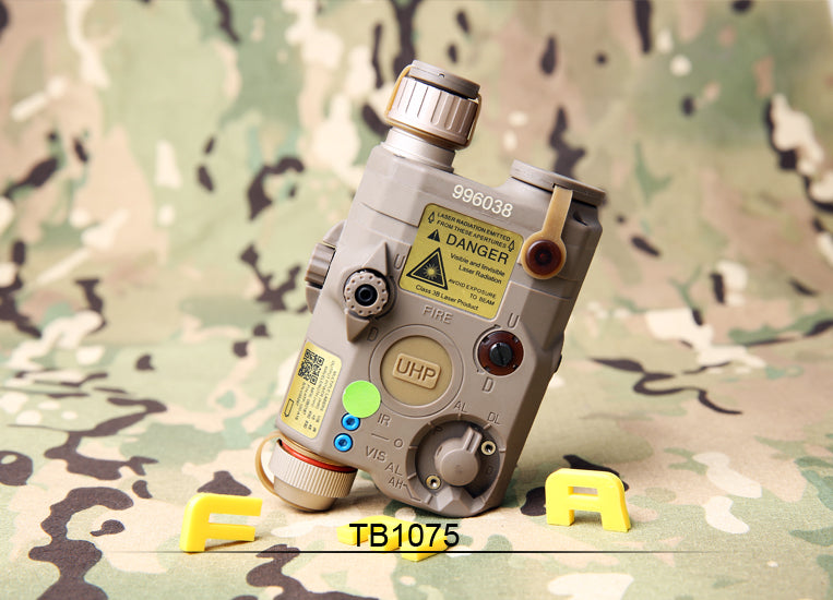 FMA AN-PEQ15 LA5-C UHP Tan LED Flashlight Green Plus IR Laser