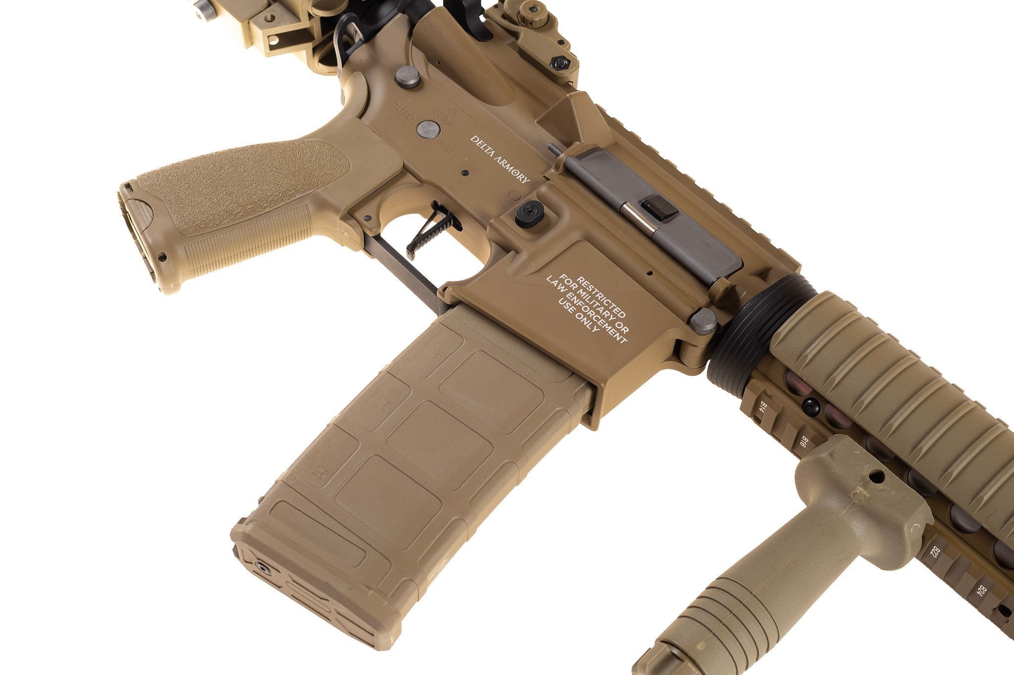 Delta Armory M4 CQB-R ALPHA - Tan