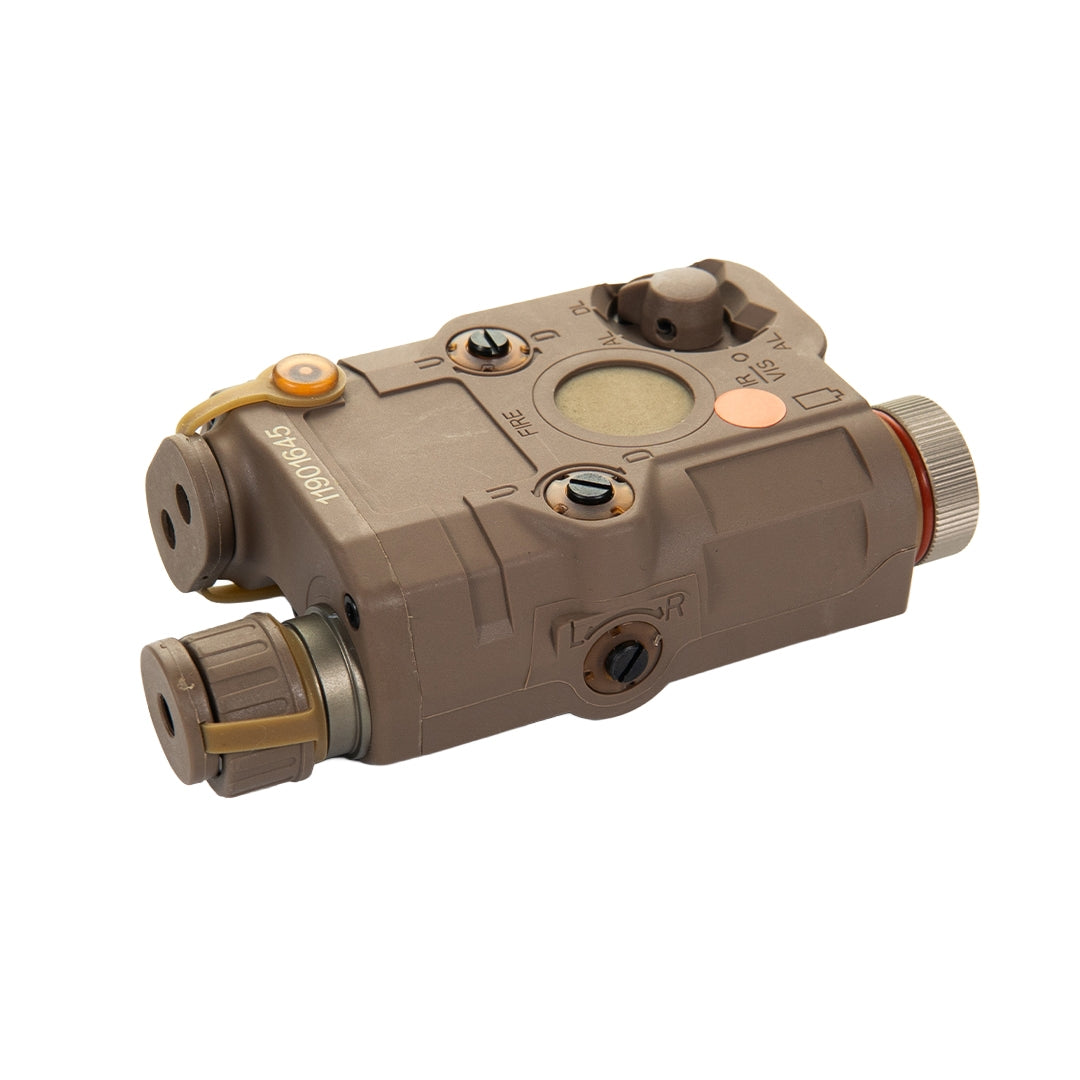 AN/PEQ15 LA-5 (LED Flashlight, Red / IR Laser) - Tan