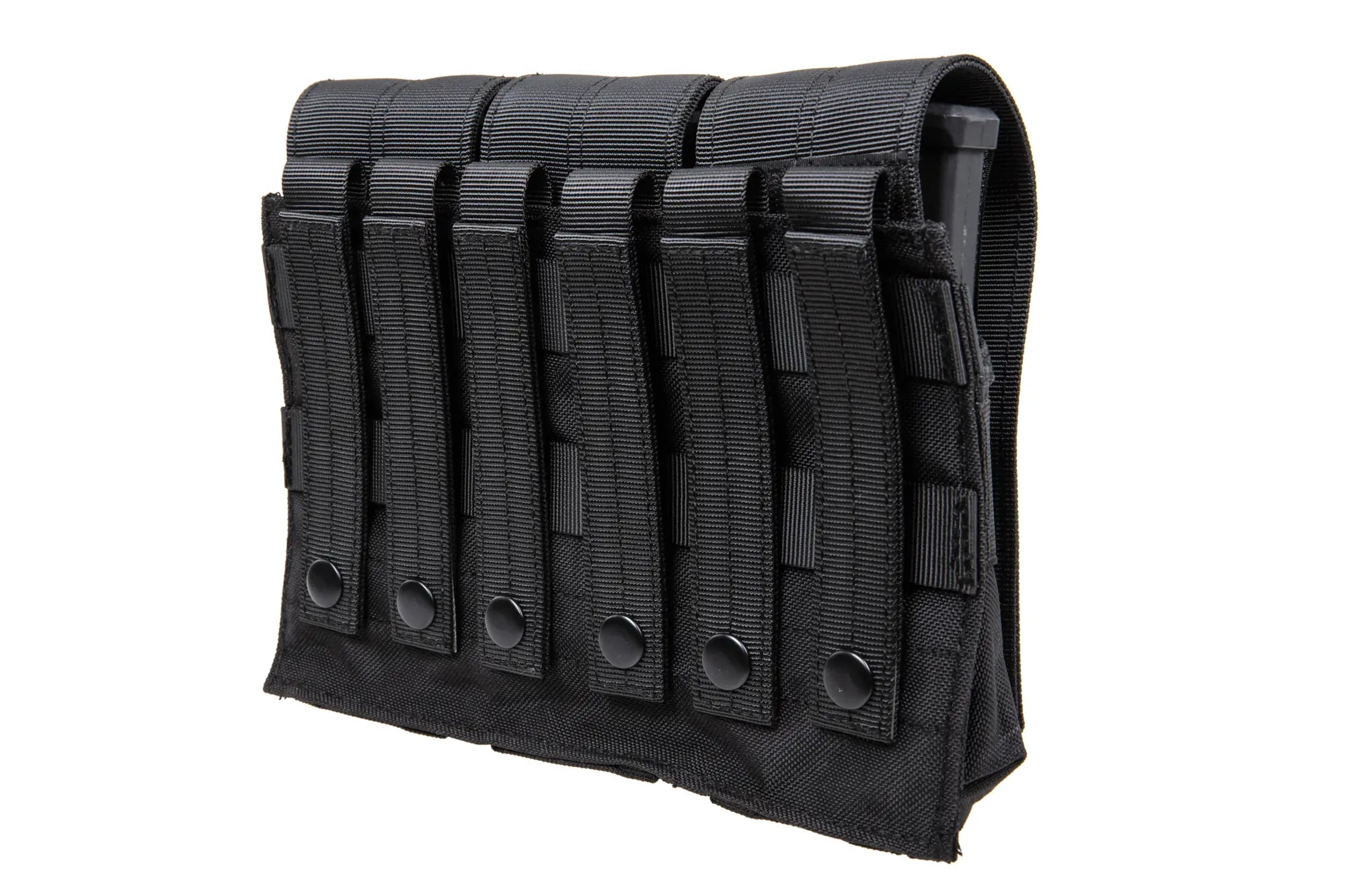Triple M4 magazine pouch with flap Black