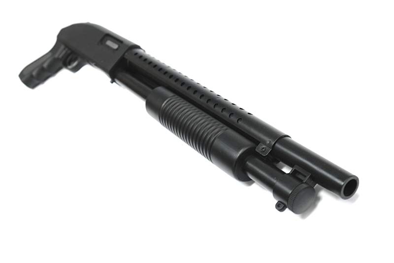Mossberg Shotgun (MP003)