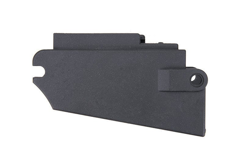 G36 type magazine well