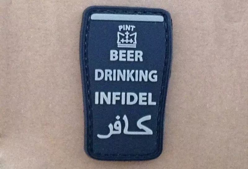 Patch 3D - Beer drinking infidel - Black