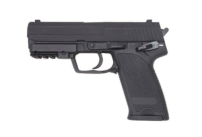 USP Airsoft pistol (CM125)