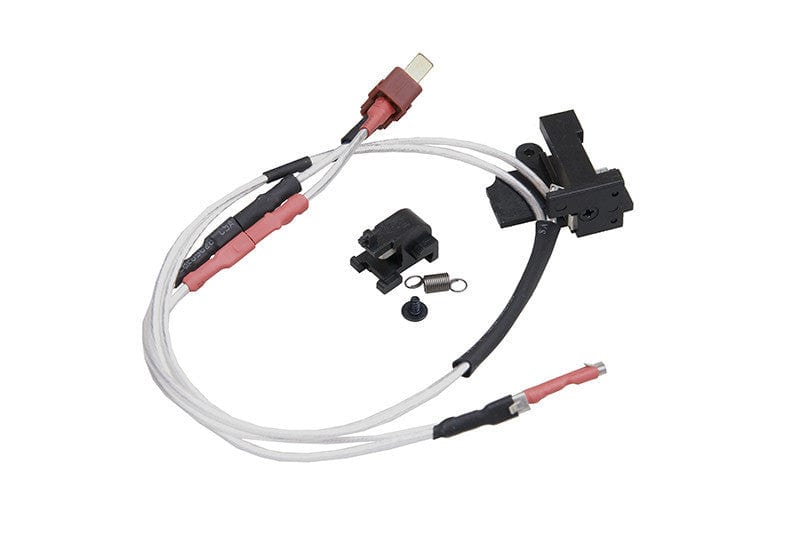 Low-impedance cables to replicas of M4