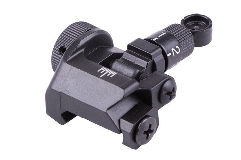 600M flip-up rear sight