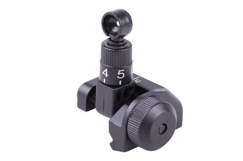 600M flip-up rear sight