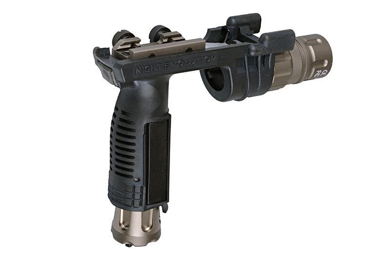 M900V tactical flashlight - black by Night Evolution on Airsoft Mania Europe