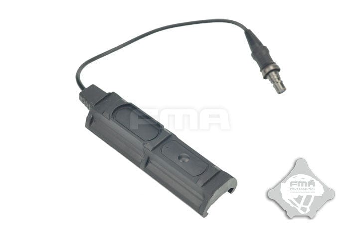 FMA M720V Flashlight – Black by FMA on Airsoft Mania Europe