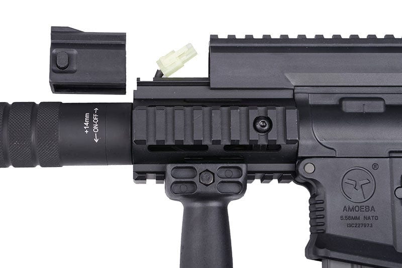 AM-005 Submachine Gun