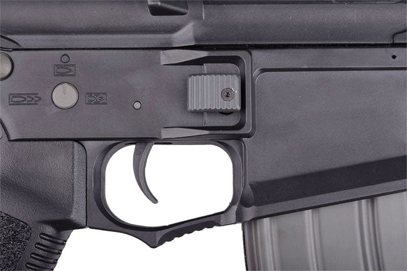 AM-005 Submachine Gun