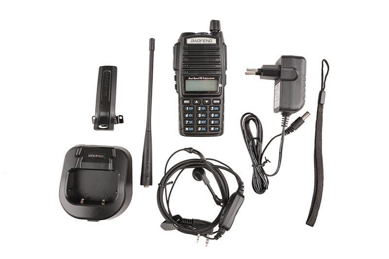 Manual Dual Band Baofeng UV-82 Radio - (VHF / UHF) by Bao Feng on Airsoft Mania Europe