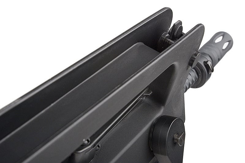 FAMAS F1 Assault Rifle Replica by Cyber Gun on Airsoft Mania Europe