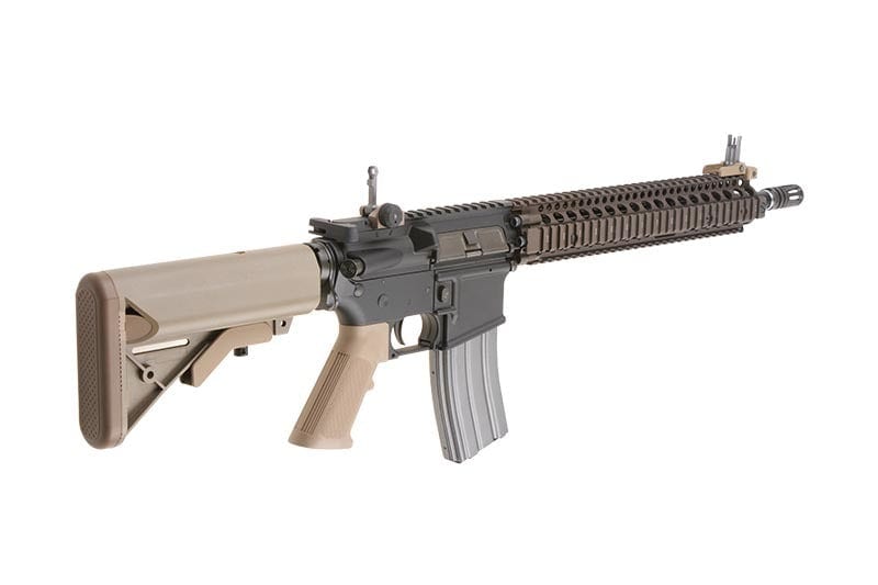 VR16 RIS II Assault Rifle Replica by VFC on Airsoft Mania Europe