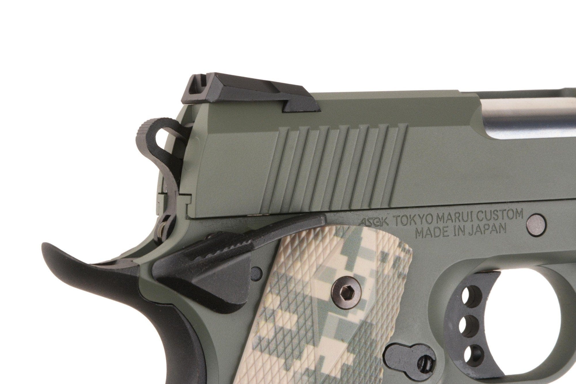 Foliage Warrior Pistol Replica by Tokyo Marui on Airsoft Mania Europe