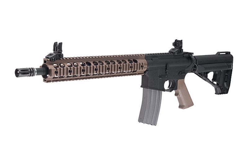 VR16 Fighter Carbine MK2 carbine replica - tan by VFC on Airsoft Mania Europe
