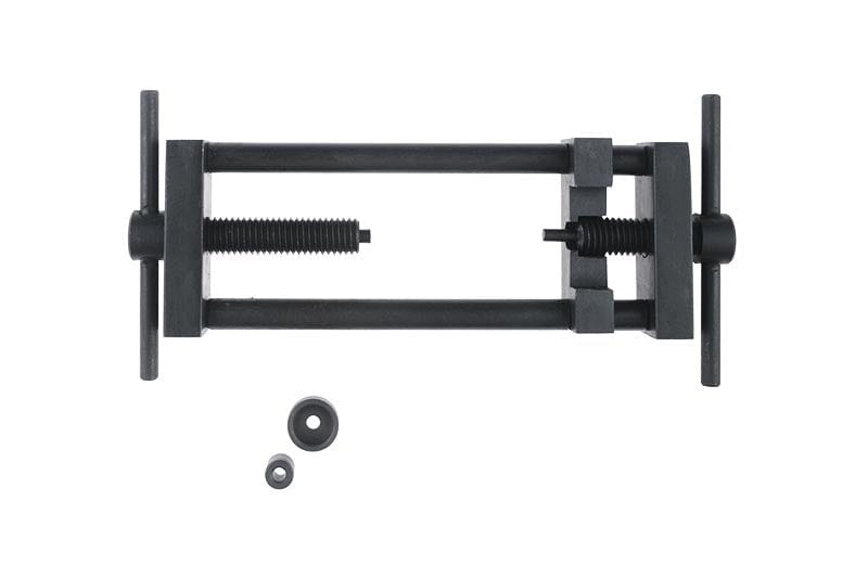 Engine rack extractor