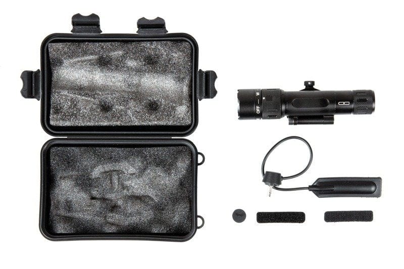 WMX200 Rotational Tactical Flashlight – Black by Night Evolution on Airsoft Mania Europe