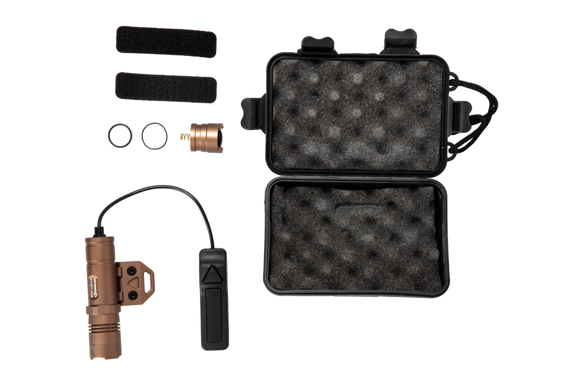 FAST-302K TN Tactical Flashlight - Tan by Opsmen on Airsoft Mania Europe