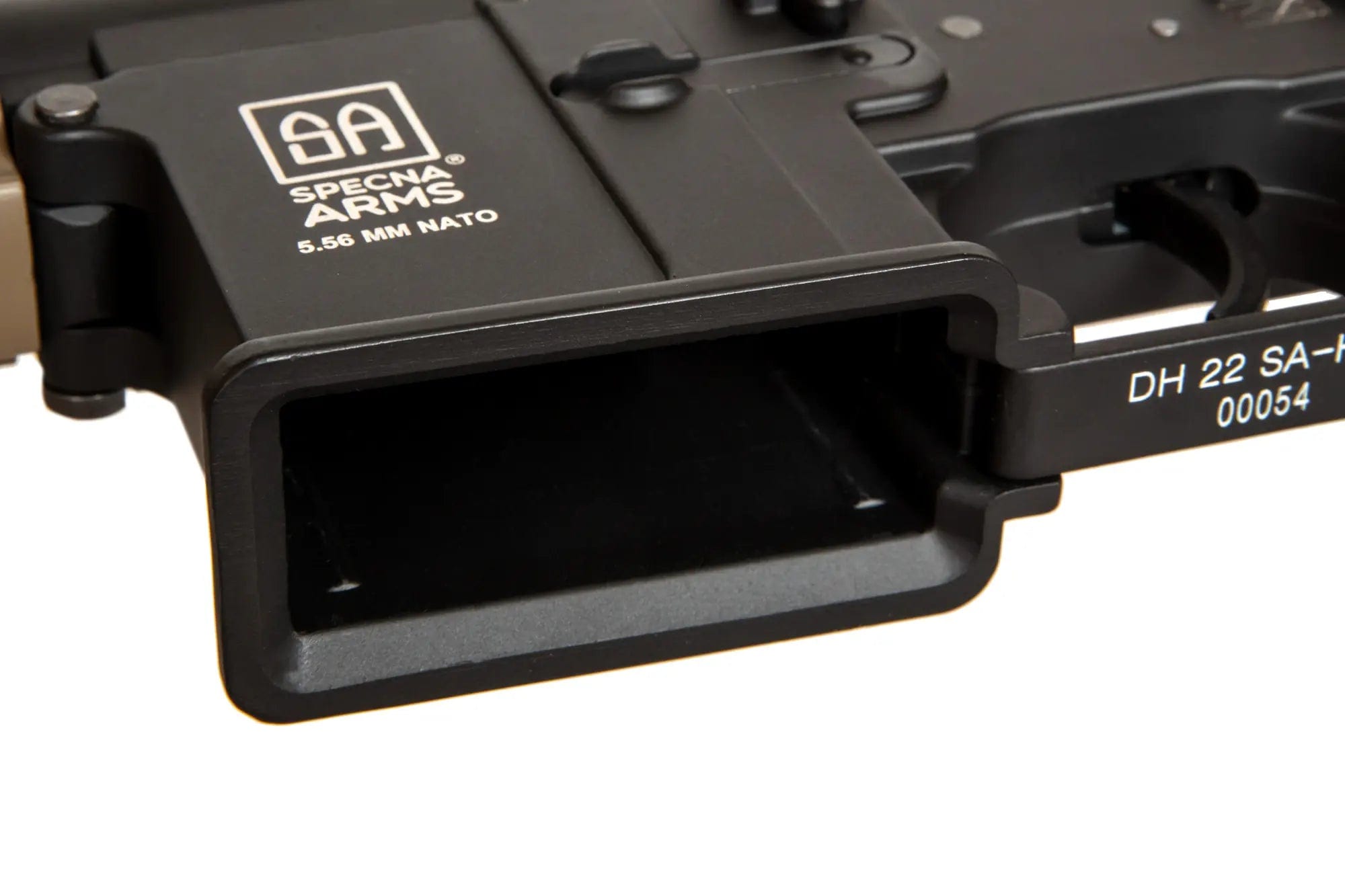 SA-H05 ONE - Half-Tan