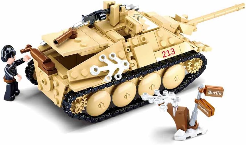 WWII German Hetzer - B0976