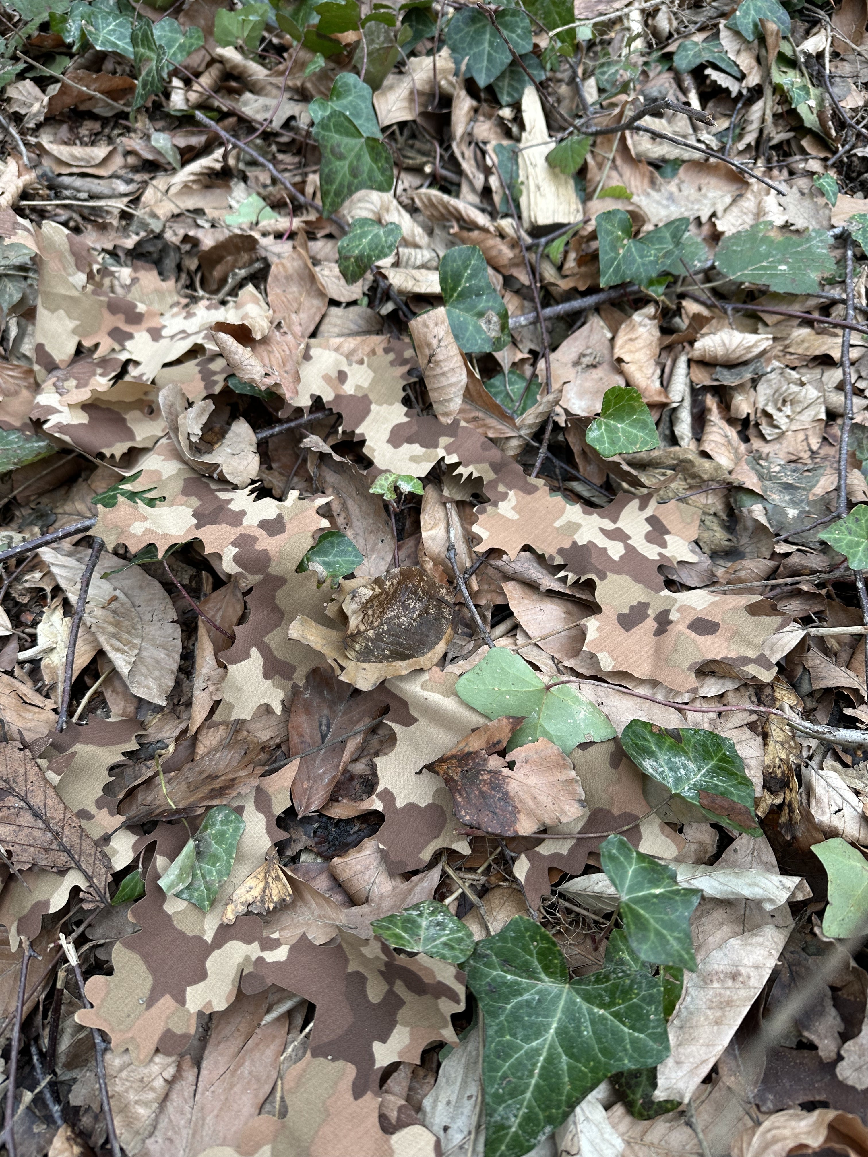 KMCS Adaptive Leafstrip (4 Pieces) - Woodland Floor