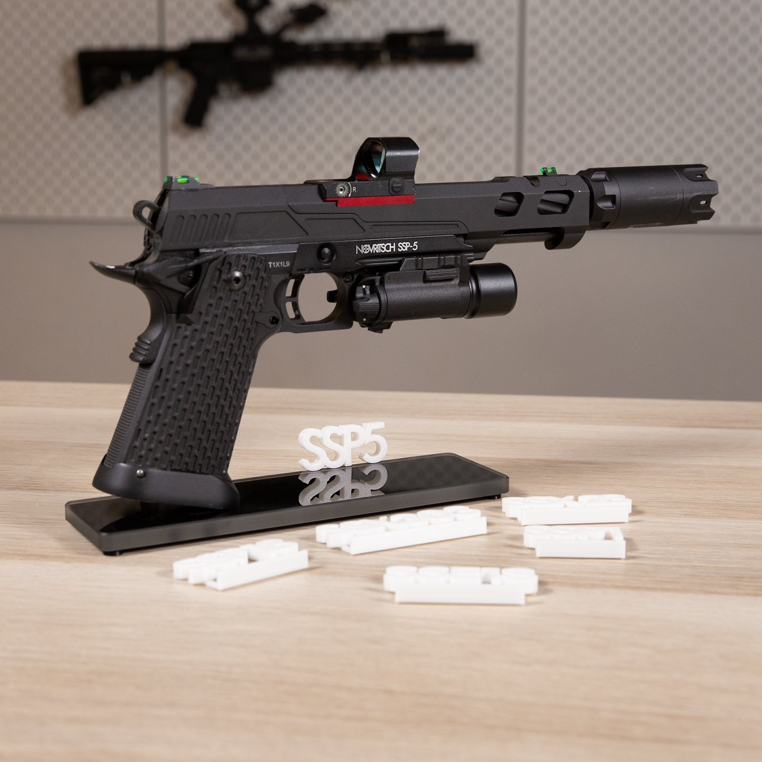 Novritsch Hi-Capa / G-Series Pistol Glass Stand - Black