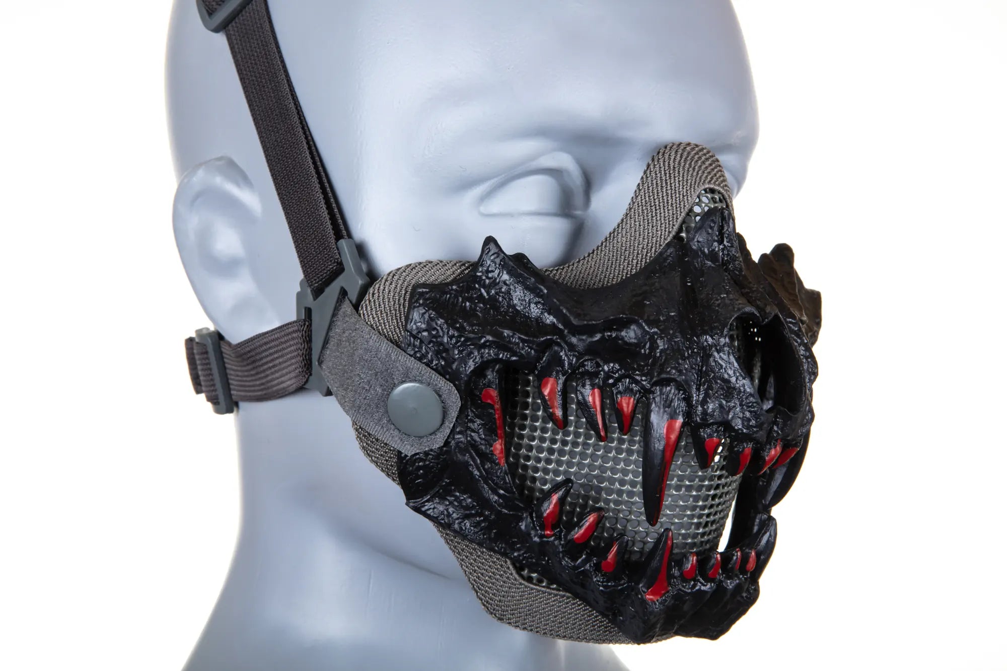 Stalker Fangs Standard Grey Mask-3
