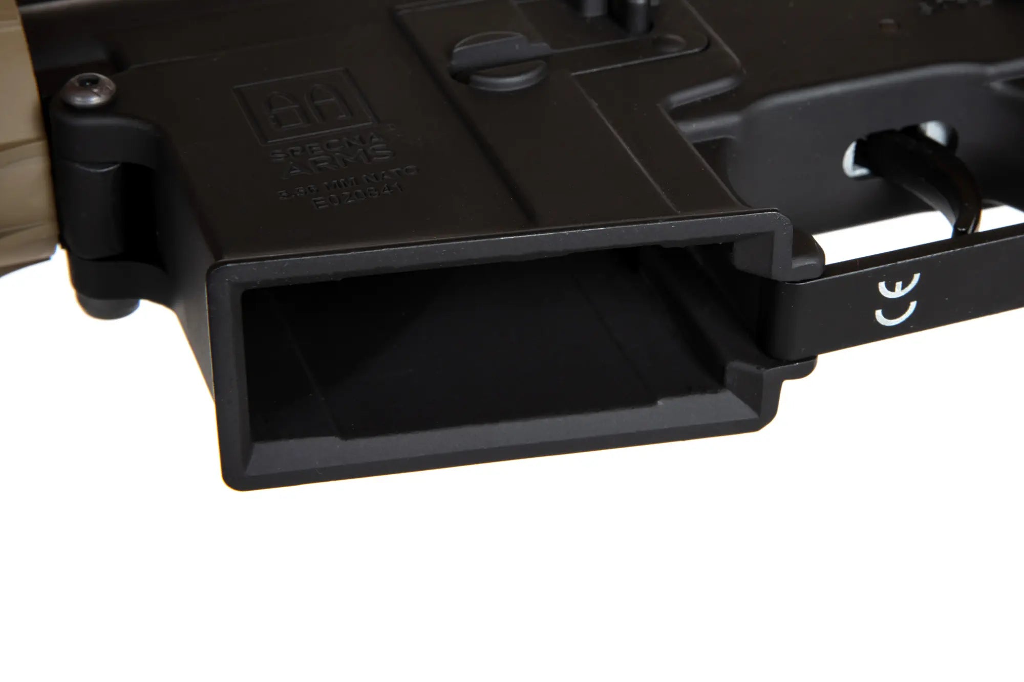 SA-E06 EDGE™ Heavy Ops Stock HAL2 ™ Half Tan Carbine Replica-9
