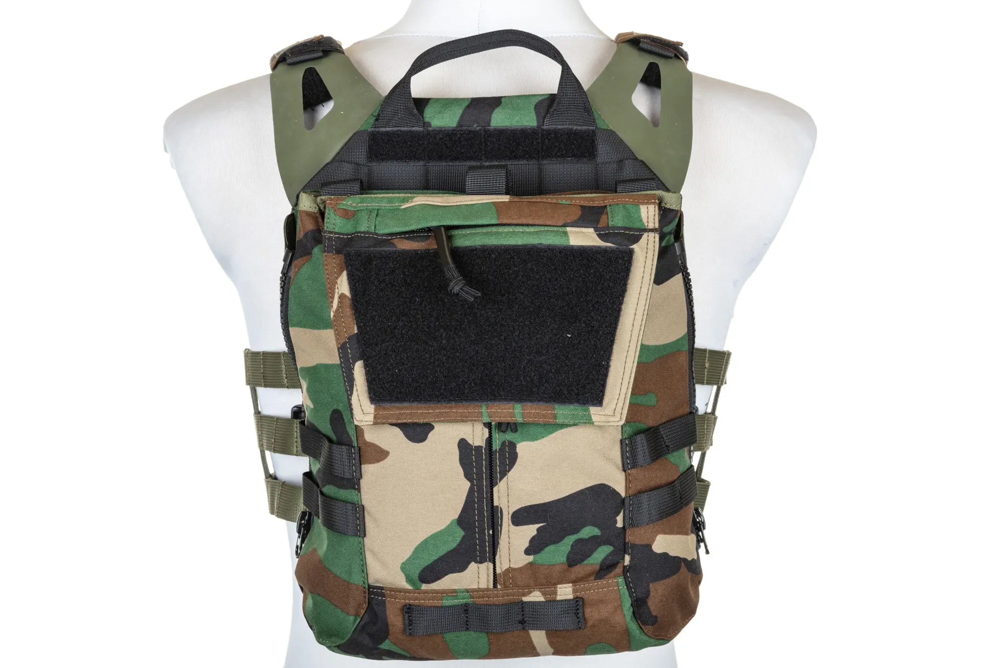 Plate Carrier + assault panel Woodland