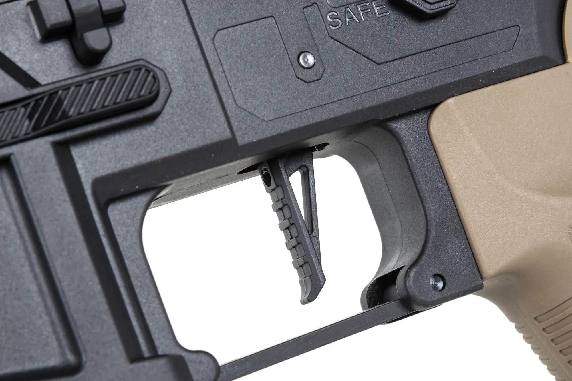 Specna Arms SA-F05-RL FLEX™ BLDC™ Light Ops Stock/ HAL ETU™ Gen. 2 Half-Tan airsoft Carbine-18