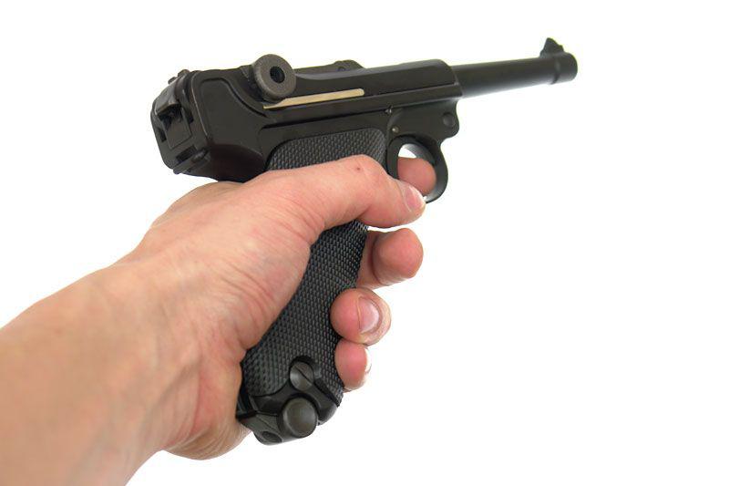 Luger P-08 bbs pistol