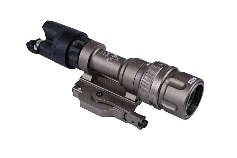 M952V tactical flashlight - dark earth by Night Evolution on Airsoft Mania Europe
