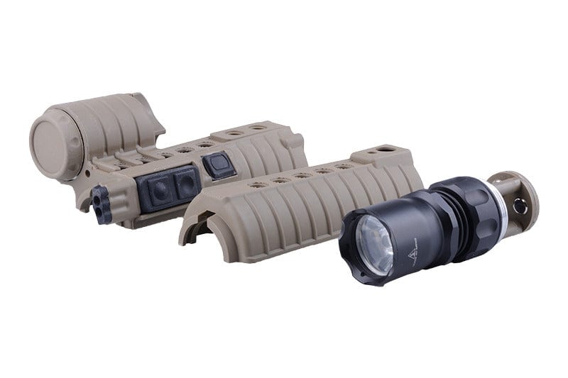 Front grip with the M500A flashlight for the M4 - tan by Element on Airsoft Mania Europe