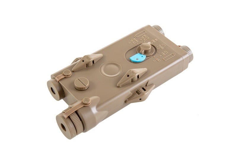 Battery case - AN / PEQ-2 replica - tan by Element on Airsoft Mania Europe
