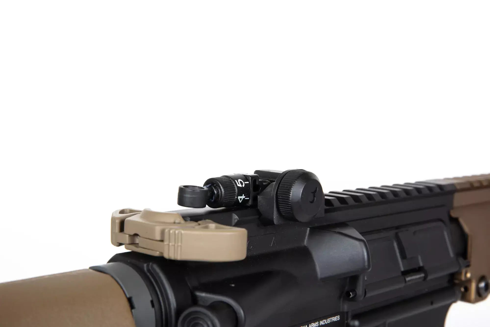 Replika karabinka Specna Arms SA-A33 ONE™ TITAN™ V2 Custom - Half-Tan-1